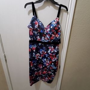 New Guess floral ruffle front bodycon dress size 8